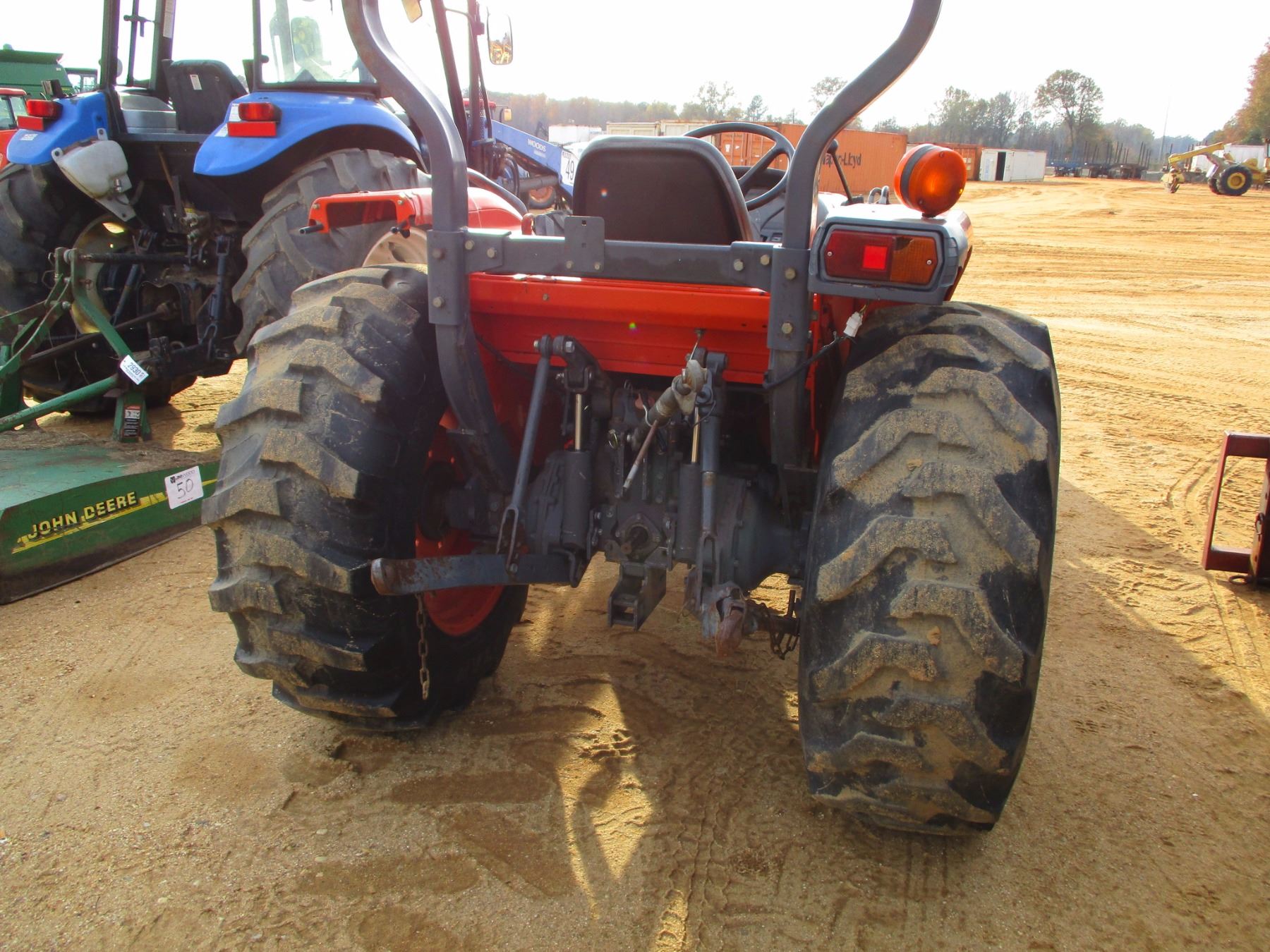 KUBOTA L3130HST FARM TRACTOR, VIN/SN41323 MFWD, 3 PTH, PTO, KUBOTA