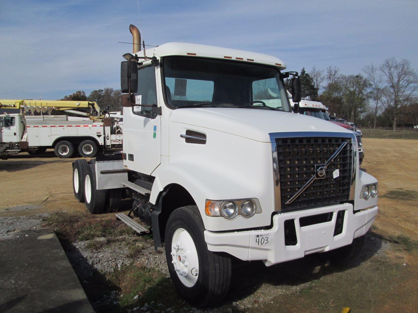 2005 VOLVO TRUCK TRACTOR VIN SN 4V4KC9GF85N391931 T A 2005 VOLVO TRUCK TRACTOR VIN SN 4V4KC9GF85N391931 T A