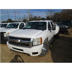 2009 CHEVROLET 3500HD DUALLY, VIN/SN:1GCJK93649F182539 - CREW CAB, DURAMAX DIESEL ENGINE, AUTO TRANS