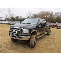 2005 FORD F350 LARIAT PICKUP, VIN/SN:1FTWW31P25ED32599 4X4, CREW CAB, POWERSTROKE DIESEL, A/T, ODOME