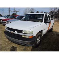 2000 CHEVROLET 1500 PICKUP, VIN/SN:1GCEK19V5YE339095 - 4X4 EXT CAB, GAS ENG, A/T, THULE ADJ REAR RAC