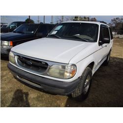 1998 FORD EXPLORER SUV, VIN/SN:1FMZU34X4WUC45840 - V6 GAS ENG, A/T, ODOMETER READING 159.051 MILES (