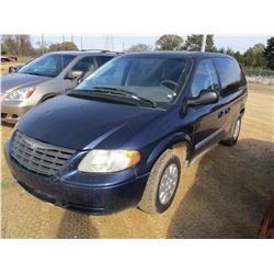 2006 CHRYSLER TOWN & COUNTRY VAN, VIN/SN:A14GP45RX6B536194 GAS ENGINE, A/T, ODOMETER READING 218,913