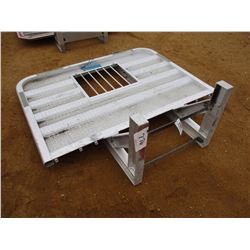 ALUMINUM HEADACHE RACK