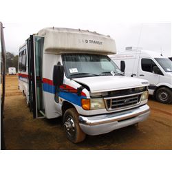 2003 FORD E350 PASSENGER BUS, VIN/SN:1FDWE35L73HA62786 - GAS ENGINE, A/T, WHEEL CHAIR LIFT, ODOMETER