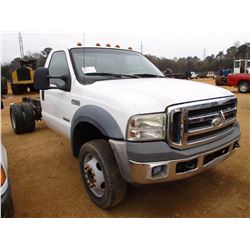 2006 FORD F450 CAB & CHASSIS, VIN/SN:1FDXF46P66EC65764 - POWER STROKE DIESEL ENG, A/T (DOES NOT RUN)