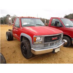 1999 GMC 3500 CAB & CHASSIS, VIN/SN:1GDKC34J4XF080409 - DUALLY, V8 GAS ENGINE, ODOMETER READING 80,5