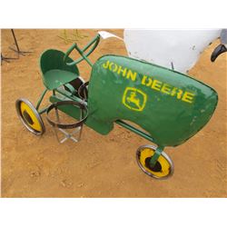 JOHN DEERE TRACTOR METAL FLOWER POT STAND