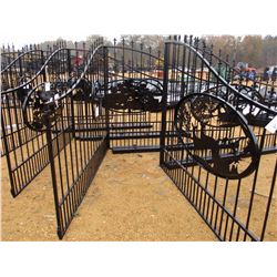 BUCK & DOE SCENE IRON GATE WITH POST