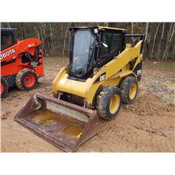 2005 CAT 232B SKID STEER LOADER, VIN/SN:SCH01035 WHEELED, GP BUCKET, ECAB W/AC