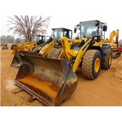 2016 KOMATSU WA270-8 WHEEL LOADER, VIN/SN:83063 - QUICK COUPLER, GP BUCKET, FORKS, AUX HYD, RIDE CON