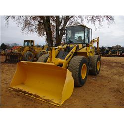 2010 KOMATSU WA200-6 WHEEL LOADER, VIN/SN:70832 - GP BUCKET, ECAB W/AIR, 20.5-R25 TIRES