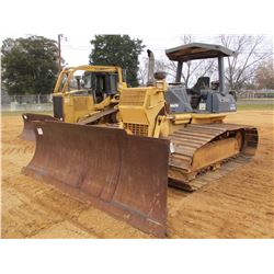 KOMATSU D61PX-12 CRAWLER TRACTOR, VIN/SN:B3156 - 6 WAY BLADE, CANOPY, METER READING 5,982 HOURS