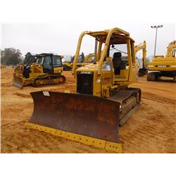 2005 CAT D4G XL CRAWLER TRACTOR, VIN/SN:HYD01443 - 6 WAY BLADE, CANOPY, SWEEPS, REAR SCREEN, METER R