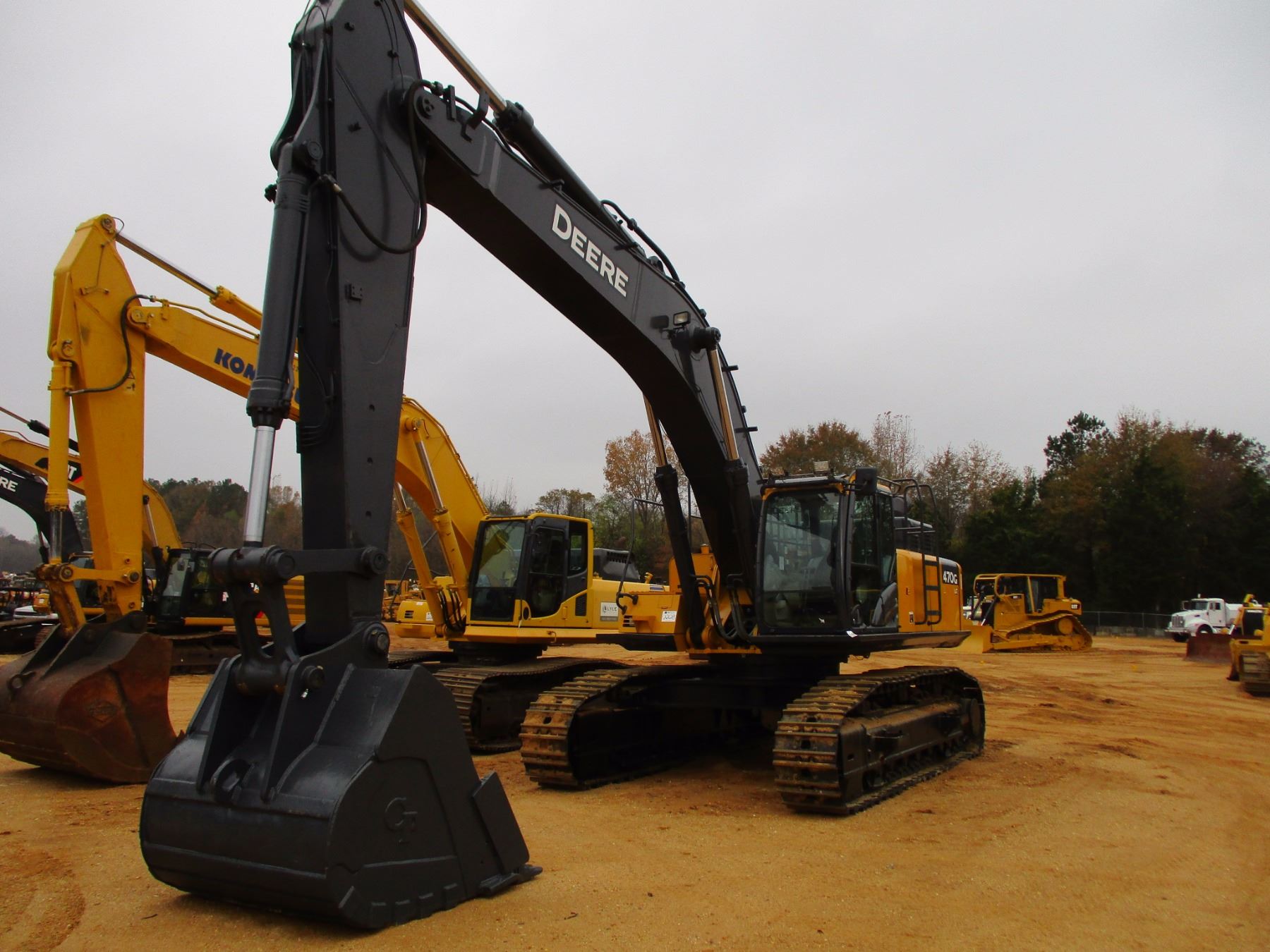 2012 JOHN DEERE 470G LC HYDRAULIC EXCAVATOR, VIN/SN470235 12' 10