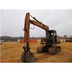 CASE 880B HYDRAULIC EXCAVATOR, VIN/SN:6201681 9' STICK, 36" BUCKET, ECAB