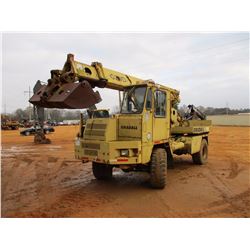 GRADALL G3WD WHEELED EXCAVATOR, VIN/SN:0138243/G87D157 - 70" CLEANOUT BUCKET, ECAB, 18-22.5 TIRES
