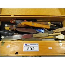 ASSORTED KNIVES (ESTATE GOODS)