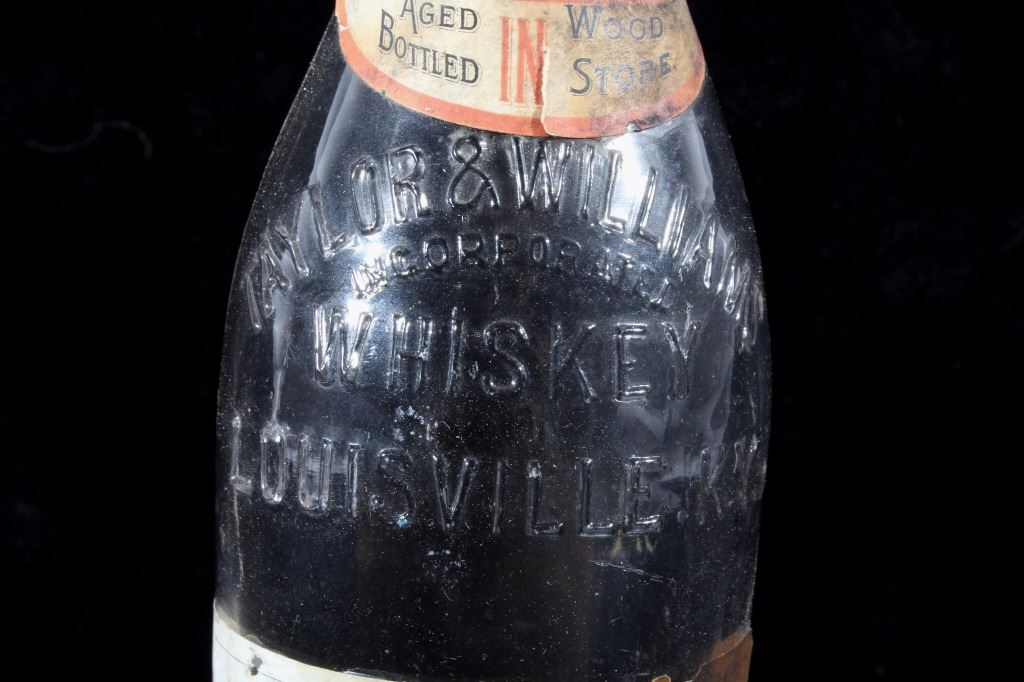 Original Yellowstone Rye Whiskey Glass Bottle