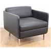 Image 2 : Bernhardt Design Leather Club Chair