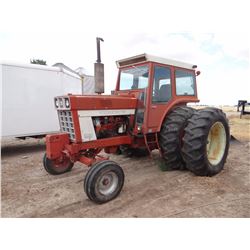 1974 IH Hydro 100 Farmall tractor