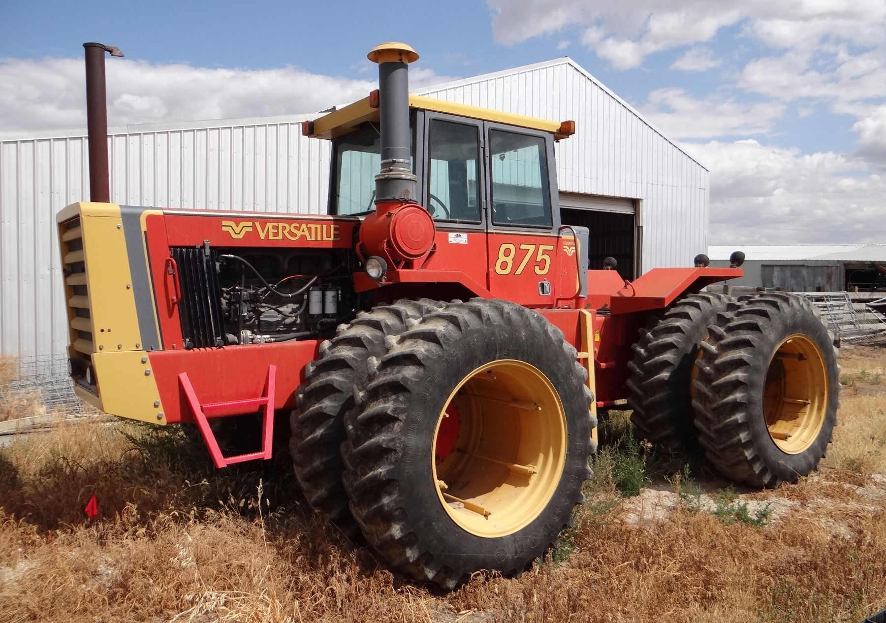 1982 Versatile 875 Tractor, 855 Cumming diesel, 280-300 hp, 6514 hrs ...