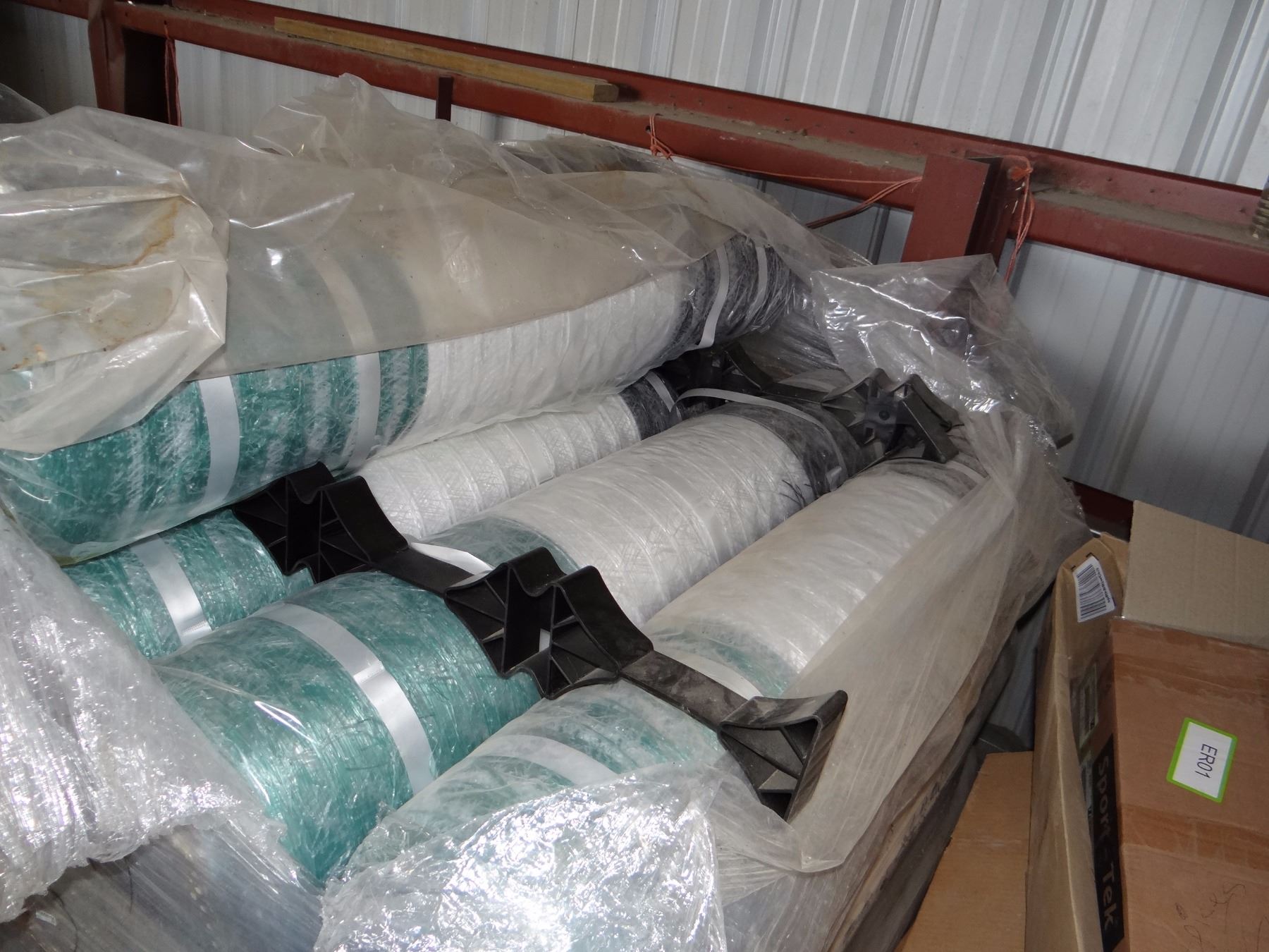 Vermeer rd bale net wrap, 14 new rolls, 51", over the edge