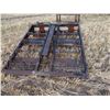Image 2 : Farmhand 8-bale grapple
