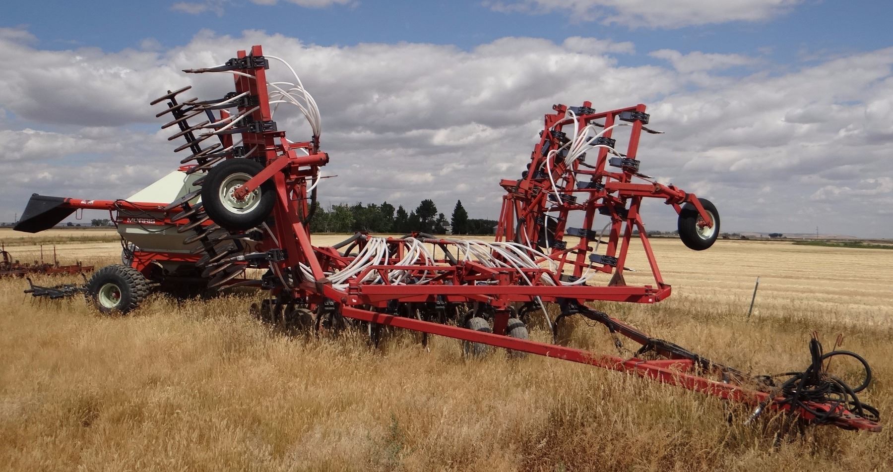 Morris Maxim Air Drill, 33 ft., w/ Morris 6180 TBH cart,