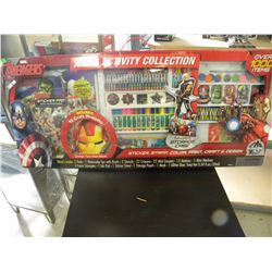Avenger Giant Art & Activity Set