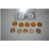 Image 1 : PIRATES OF THE CARIBBEAN LOT OF 10 SCREEN USED TREASURE COINS 16 B-GRADE