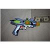 Image 1 : ZZ-CLEARANCE LAB RATS DISNEY SCREEN USED ALIEN BLASTER RAY GUN 06