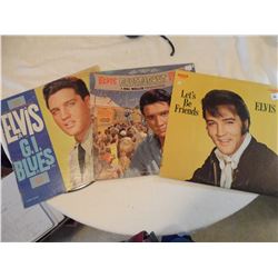 3 Elvis Presley Records lot1