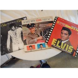 3 Elvis Presley Records lot2