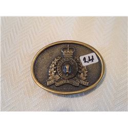 Rcmp belt buckle