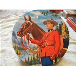 RARE Round RCMP peak an frean 9.5 inch