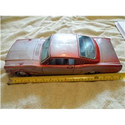 Japan Tin Ford mustang 16"