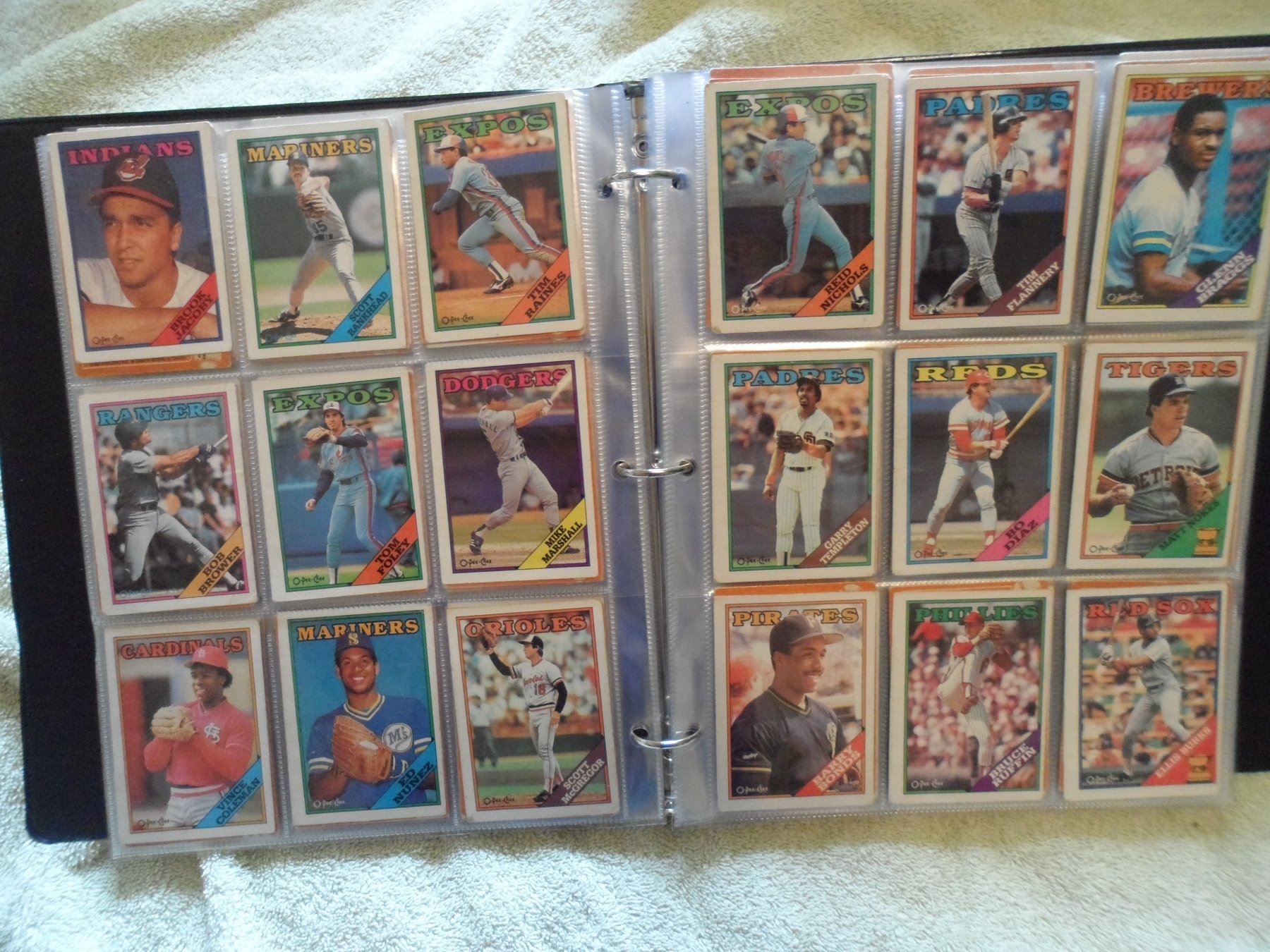 Album of baseball cards Schmalz Auctions