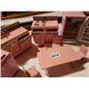 Image 3 : Pink tin kitchen set (1960s Japan tin)