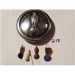 Case Tractor Eagle Embelen 4 pins 2 very rare