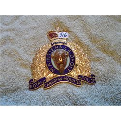 Brass RCMP small plaque 4x5