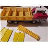 Image 4 : Tin truck with ramp 14"