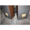 Image 2 : CHAPARREL SATTELITE RECIEVER AND TWO SPEAKERS
