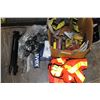 Image 1 : BOX OF SAFETY GLASSES HIGH VISIBILITY VEST AND HARNESS