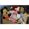 Image 1 : BOX OF STUFFED ANIMALS