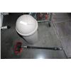 Image 1 : GARBAGE CAN AND CAR WASH WAND