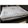 Image 2 : NEW QUEENSIZE SERTA I COMFORT 4 INCH PLUSH EURO TOP MEDIUM FIRM WITH LOW PROFILE BOXSPRING RETAIL $2
