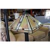 Image 3 : DECORATIVE FLOOR LAMP AND TABLE LAMP WITH LEADED GLASS SHADES
