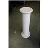 Image 1 : CERAMIC PEDASTEL