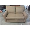 Image 1 : NEW HOME ELEGANCE MODDERN BROWN FABRIC PILLOW BACK LOVESEAT RETAIL $899